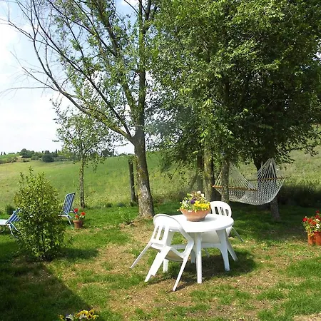 Sleeps 4 Wifi Appartement *