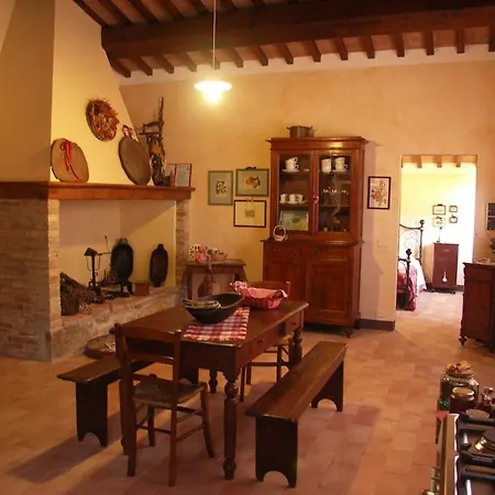 Sleeps 4 Wifi Appartement